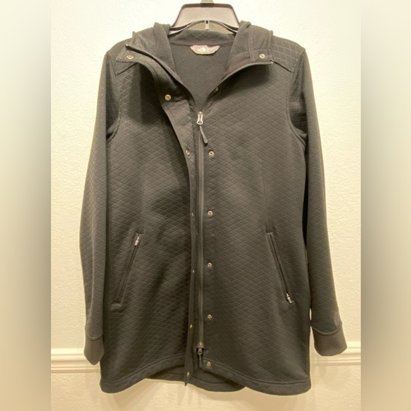The North Face, Recover Up, Black quilted, Fleece Lined Jacket, Activewear Sz M. - Picture 3 of 9